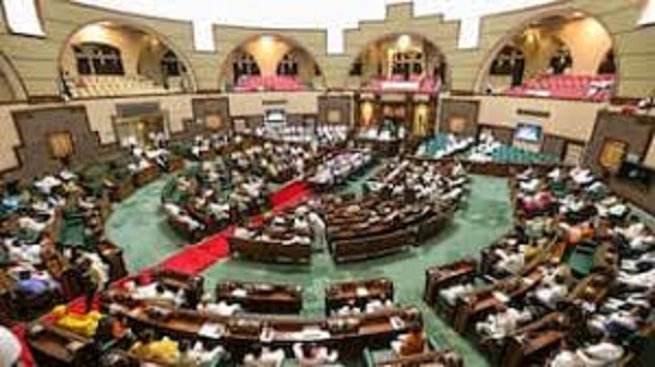 कांग्रेस विधायकों ने उठाया जनप्रतिनिधियों पर हमले का मुद्दा