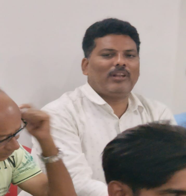 जिला प्रशासन प्रेस क्लब भवन को सुपूर्द करे भारतीय ऑल मीडिया पत्रकार संघ को अन्यथा फिर बड़ा आंदोलन के साथ न्यायालय का रुख करेंगे - वरिष्ठ पत्रकार जिला प्रशासन प्रेस क्लब भवन को सुपूर्द करे भारतीय ऑल मीडिया पत्रकार संघ को अन्यथा फिर बड़ा आंदोलन के साथ न्यायालय का रुख करेंगे - वरिष्ठ पत्रकार
