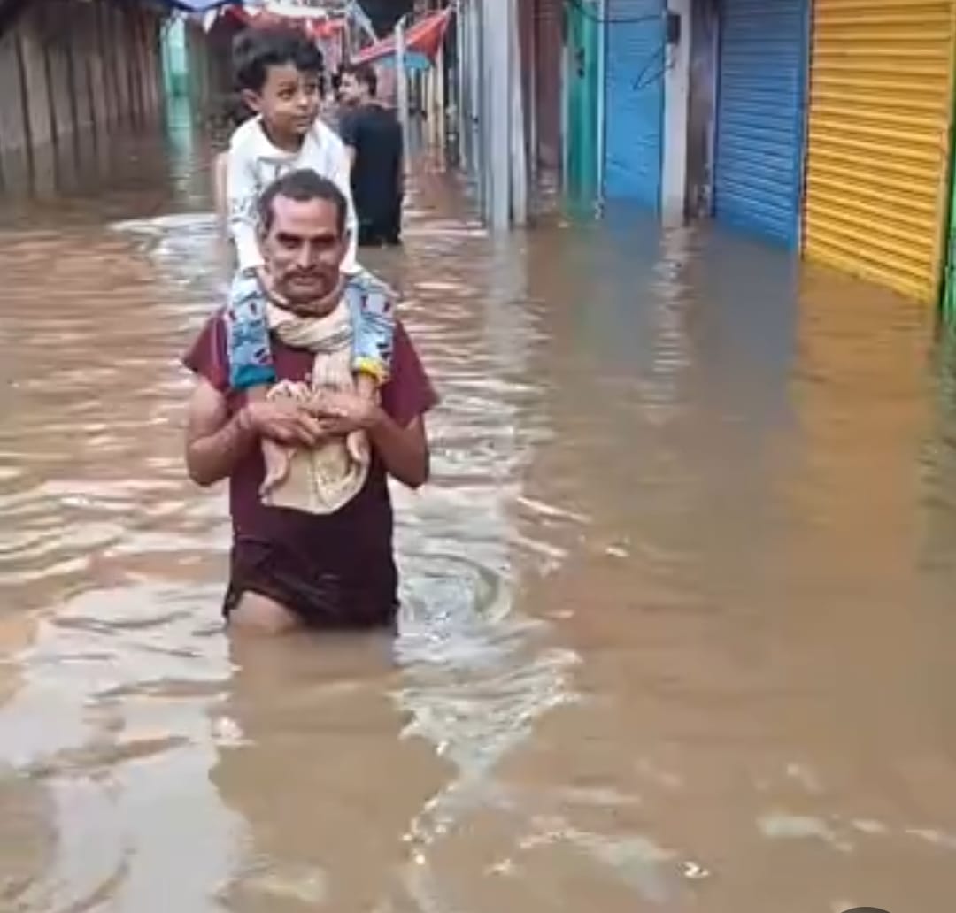 चंबल का कहर, गांव बने टापू, लोगों का किया जा रहा रेस्क्यू  चंबल