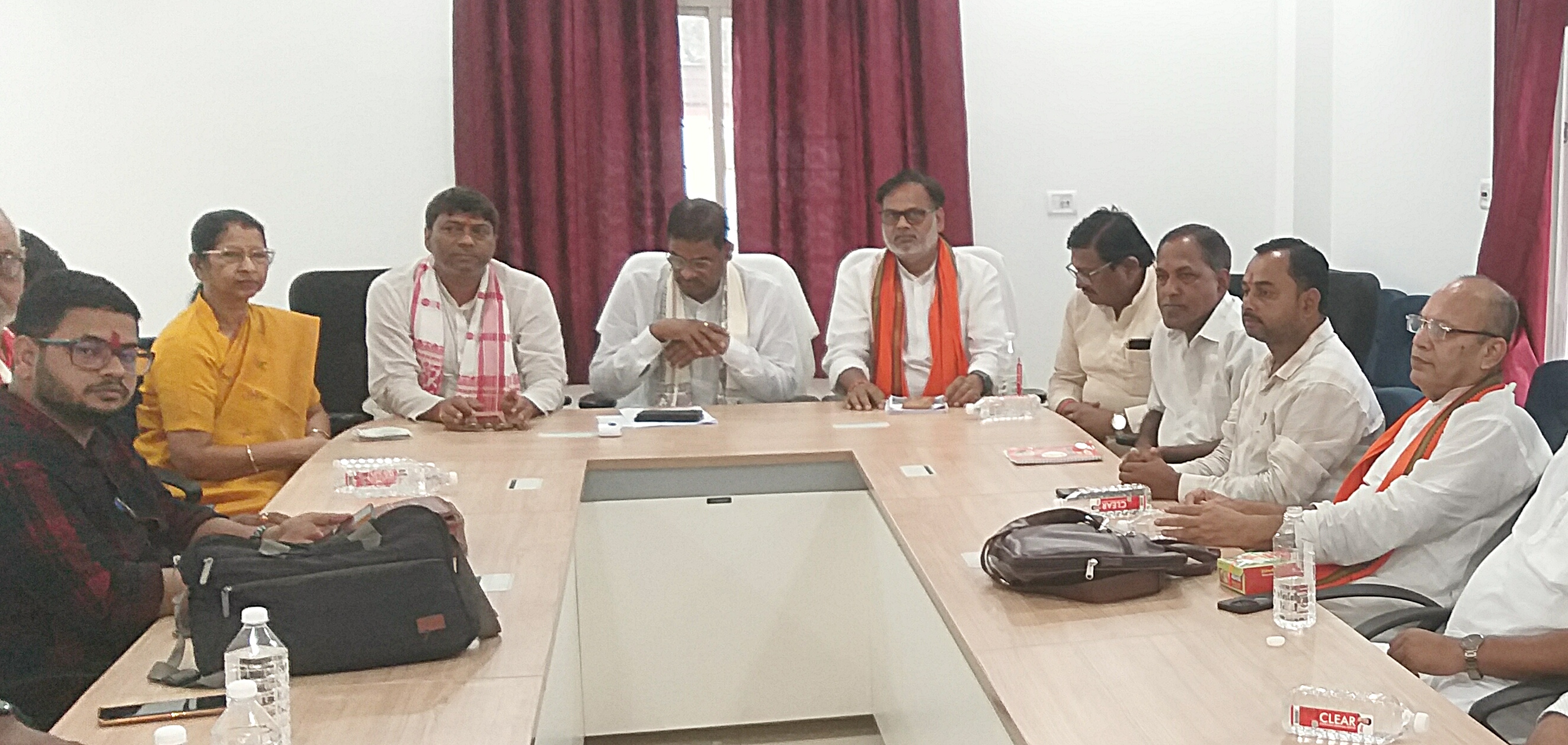 भाजपाई भाजपाई