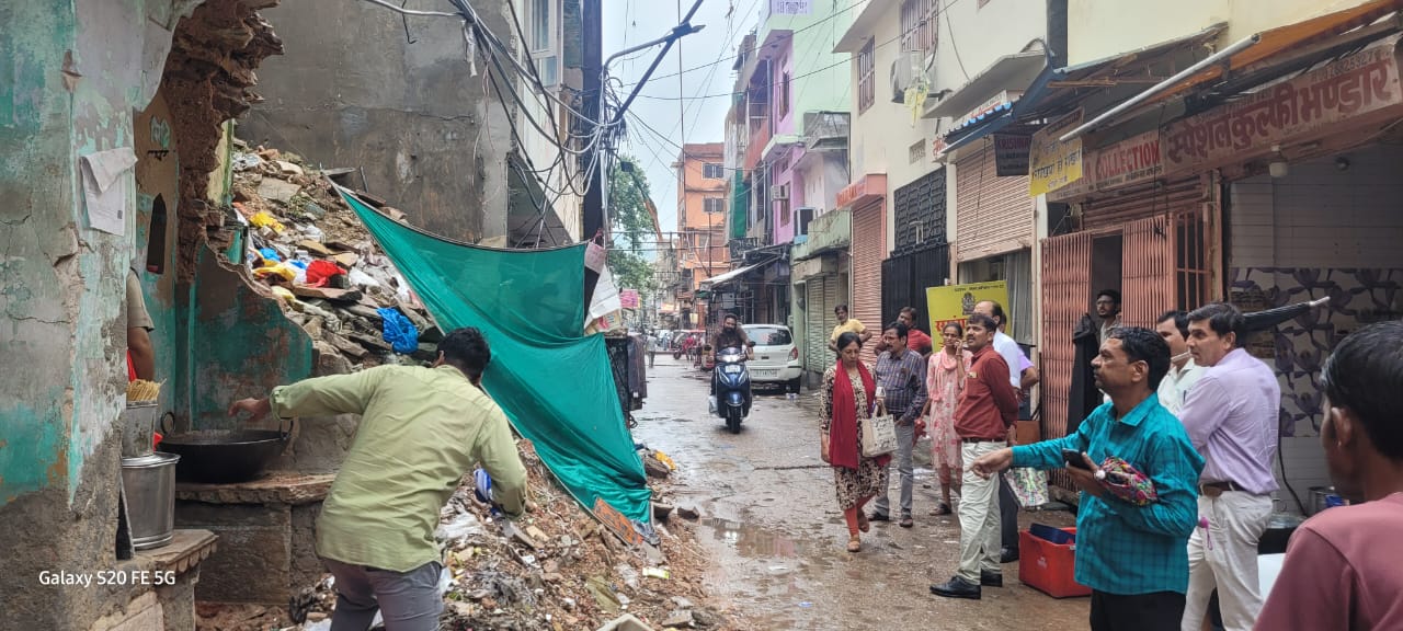 परकोटे में जर्जर भवनों का भौतिक सत्यापन शुरू