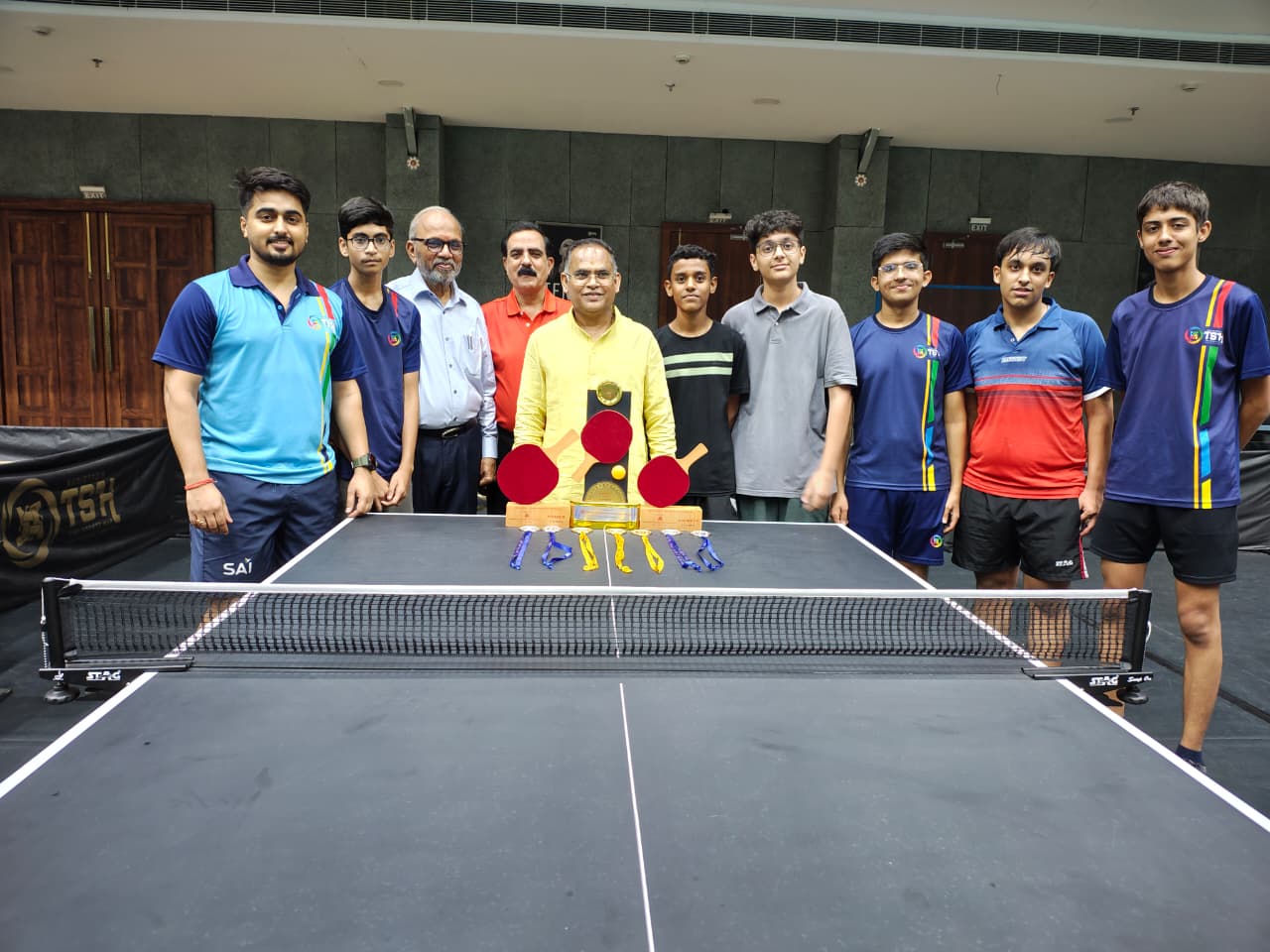 क्लस्टर-चतुर्थ टेबल टेनिस चैंपियनशिप में टीएसएच के खिलाड़ियों का जलवा, जीते 9 पदक