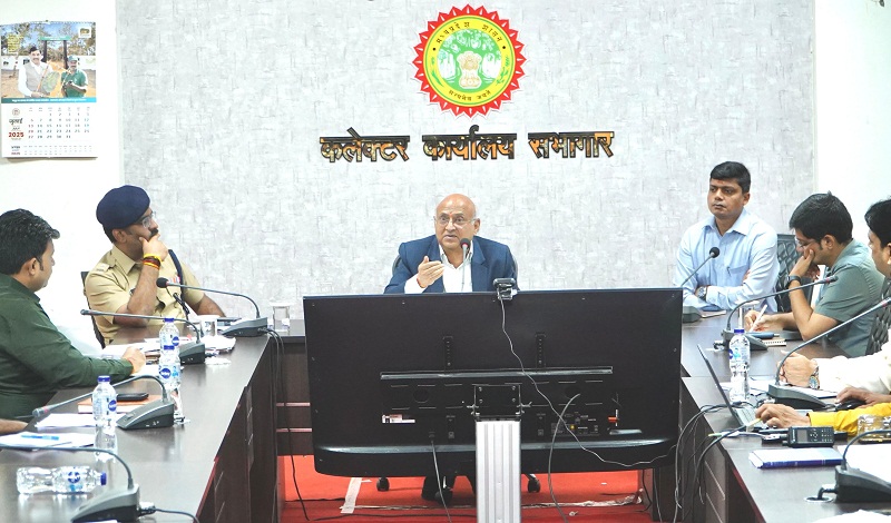 सुप्रीम कोर्ट के पूर्व न्यायाधीश सप्रे ने की उज्जैन की यातायात व्यवस्था की समीक्षा