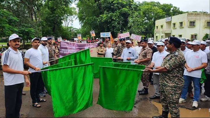 जनजागरूकता रैली जनजागरूकता रैली