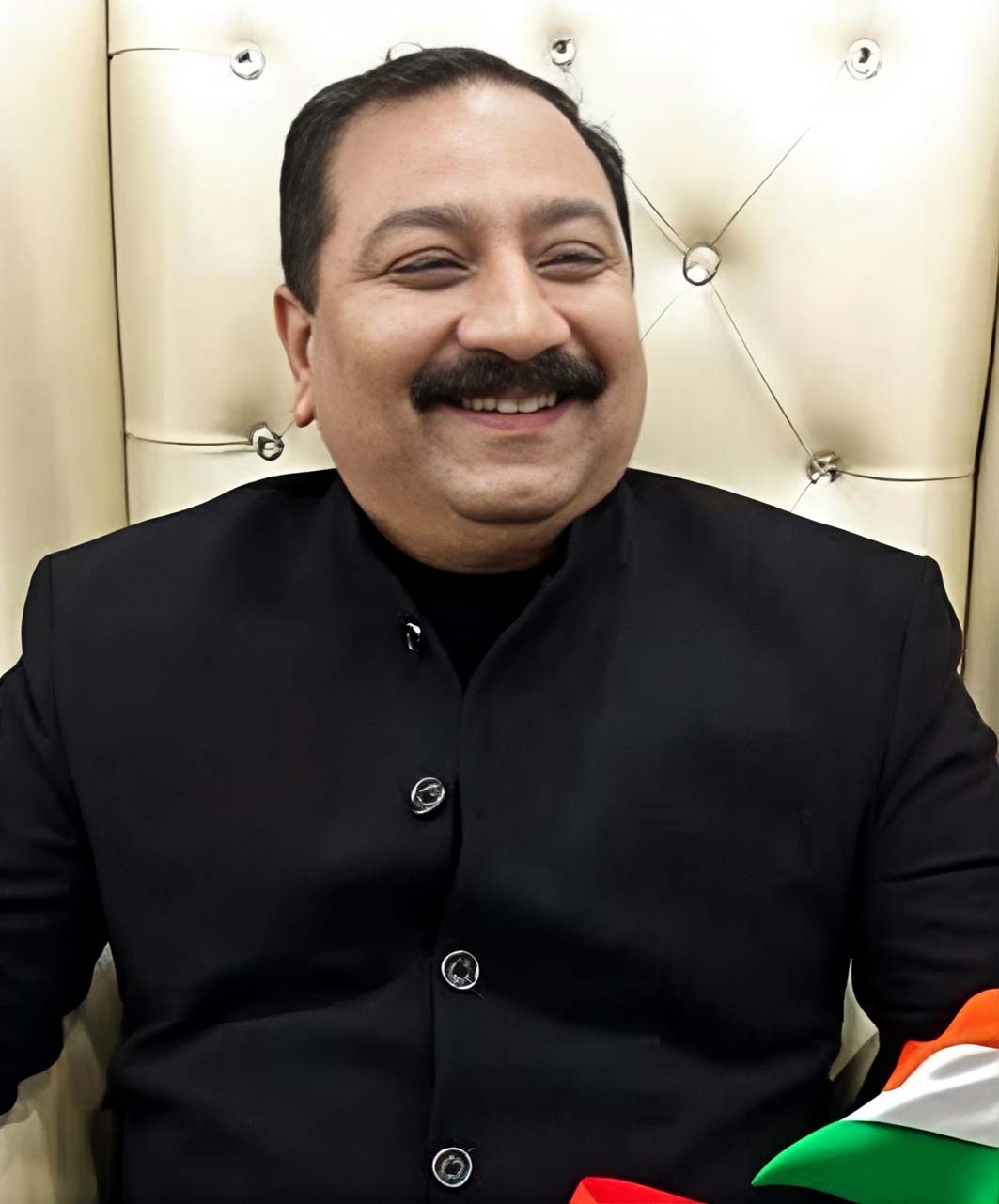 मनोहर मोर्चा के जिला अध्यक्ष रहे डॉ. हेमंत आहुजा।