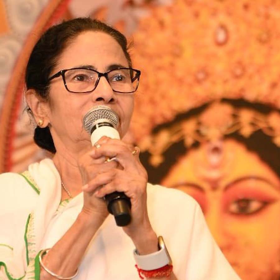 मुख्यमंत्री ममता बनर्जी मुख्यमंत्री ममता बनर्जी