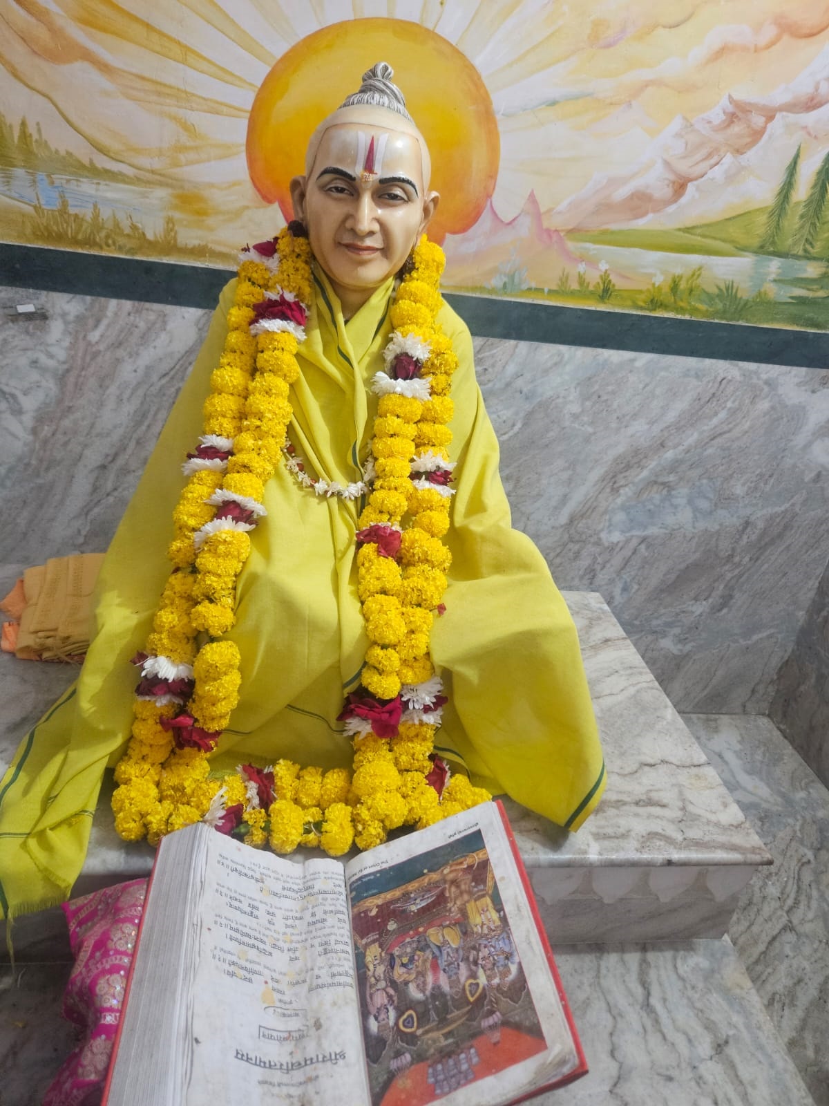 तुलसीदासजी जयंती: छोटी काशी के विभिन्न मंदिरों में भक्तिभाव से मनाई गई गोस्वामी तुलसीदास जयंती तुलसीदासजी जयंती: छोटी काशी के विभिन्न मंदिरों में भक्तिभाव से मनाई गई गोस्वामी तुलसीदास जयंती