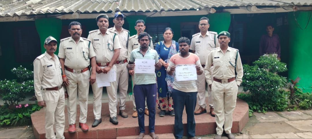 बाघ शिकार मामले मे दो और आरोपी गिरफ्तार कुछ अंग भी बरामद बाघ शिकार मामले मे दो और आरोपी गिरफ्तार कुछ अंग भी बरामद