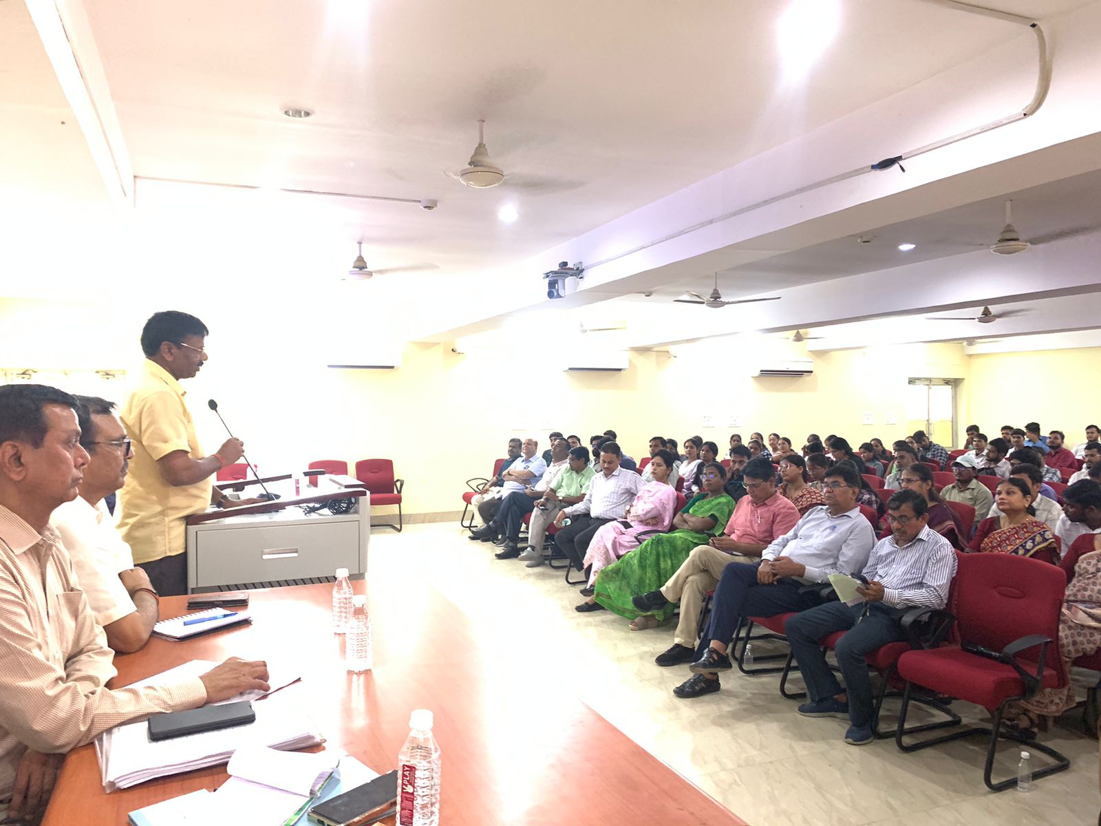 सीएसए विश्वविद्यालय में नवोन्मेषी प्रयोग, न्यू एजुकेशन पॉलिसी और छात्रों की समस्याओं के संबंध में हुई चर्चा
