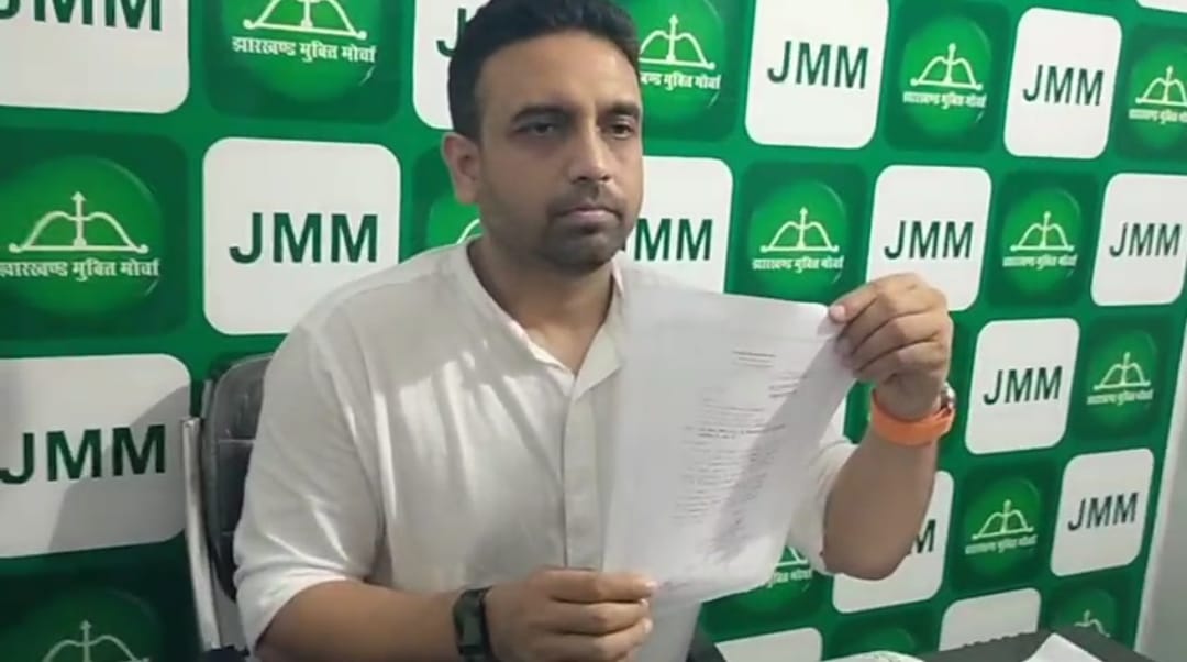कुणाल षाड़ंगी की फोटो कुणाल षाड़ंगी की फोटो
