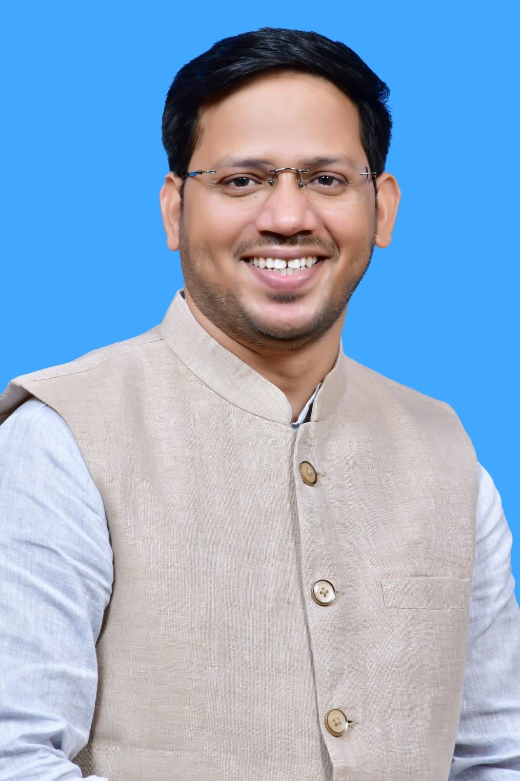 नगर परिषद के चेयरमैन डॉ. यशपाल नगर परिषद के चेयरमैन डॉ. यशपाल