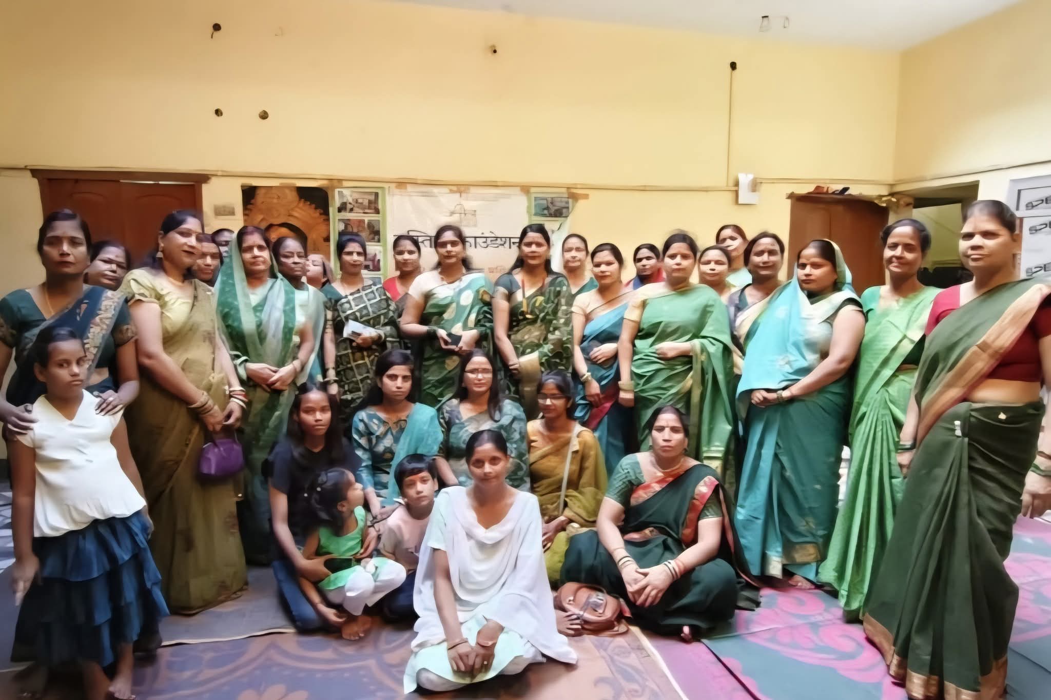 हरियाली तीज पर्व पर अस्तित्व फाउंडेशन में उमड़ा उल्लास पारंपरिक खेलों व गीतों से सजा कार्यक्रम हरियाली तीज पर्व पर अस्तित्व फाउंडेशन में उमड़ा उल्लास पारंपरिक खेलों व गीतों से सजा कार्यक्रम