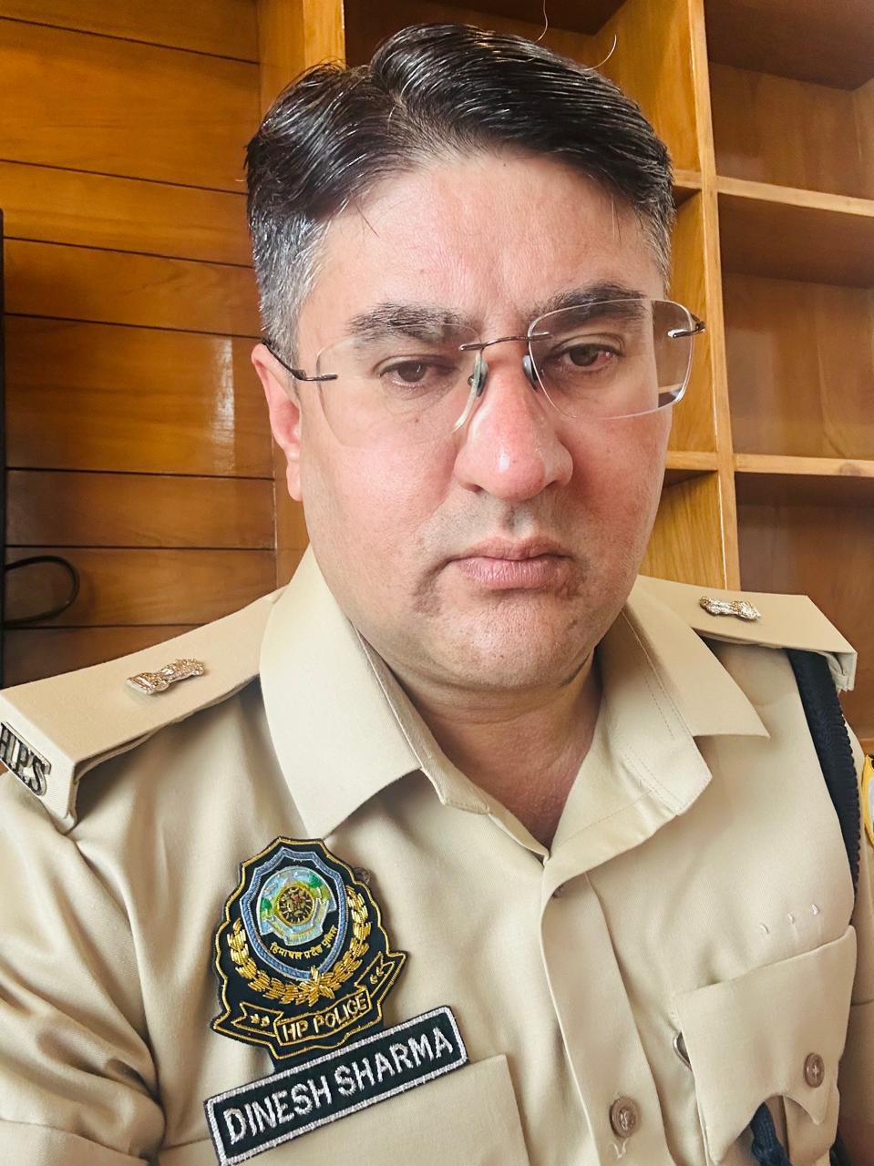 एसपी दिनेश शर्मा