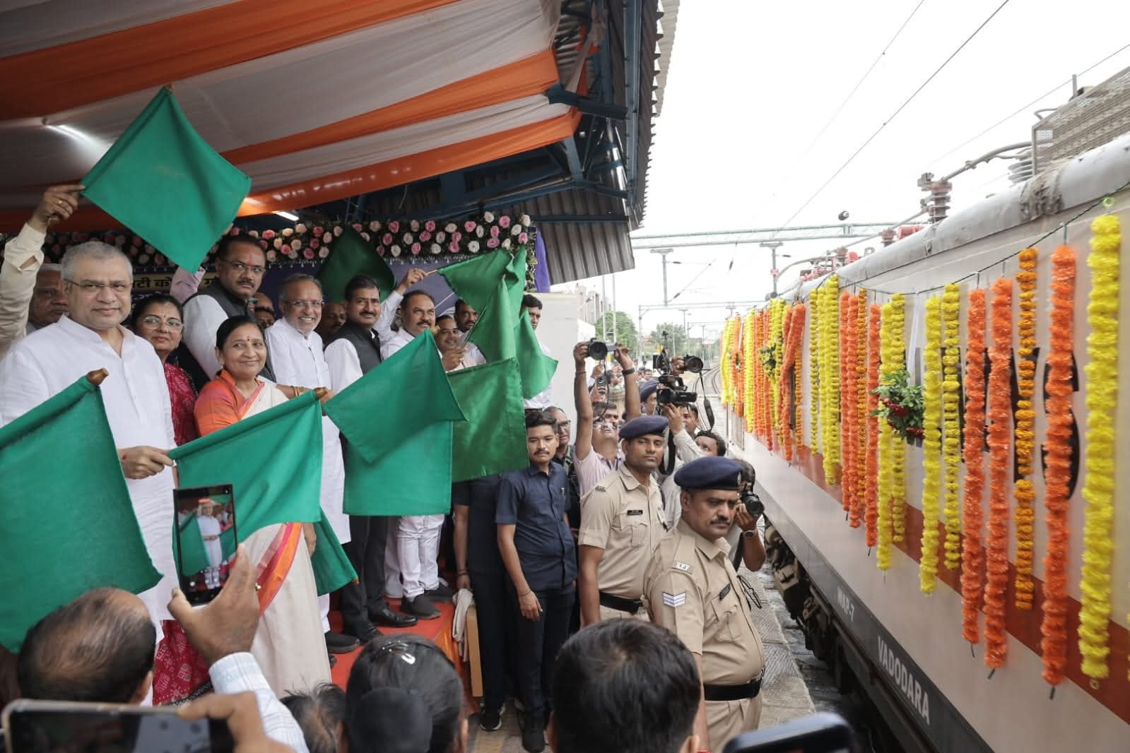 भावनगर टर्मिनल भावनगर टर्मिनल