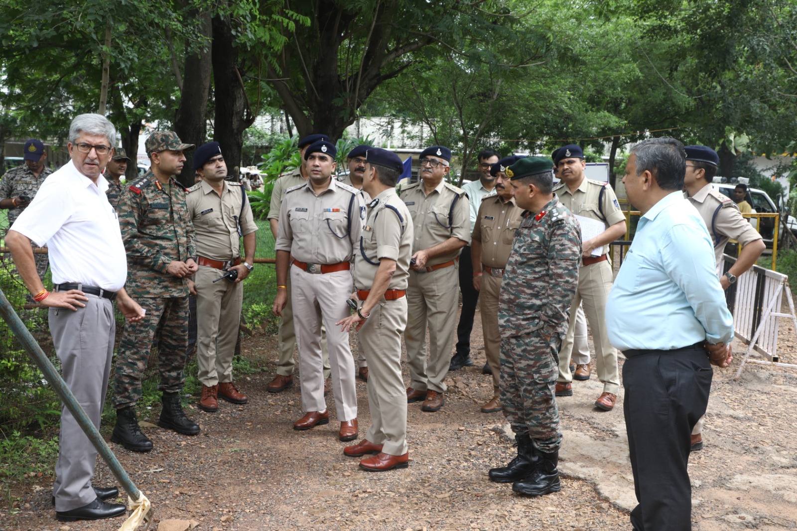 जिला प्रशासन ने किए आवश्यक इंतजाम जिला प्रशासन ने किए आवश्यक इंतजाम