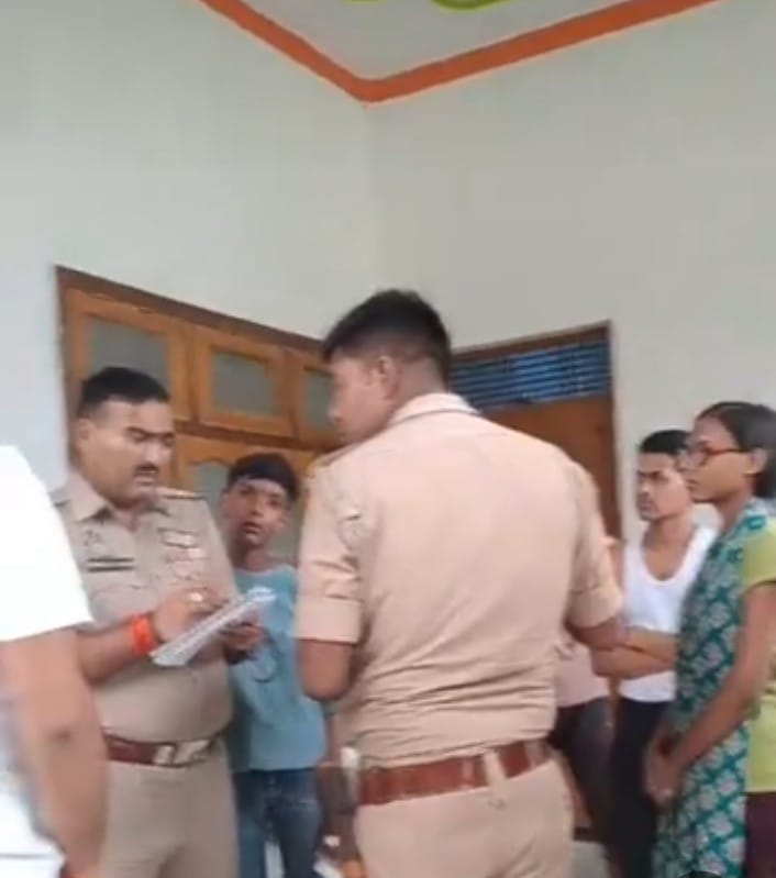 फ़ोटो