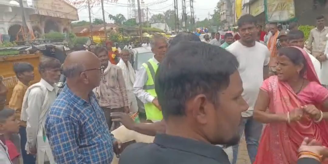 शासकीय कार्य में पहुंचाई बाधा,चार पर केस दर्ज शासकीय कार्य में पहुंचाई बाधा,चार पर केस दर्ज