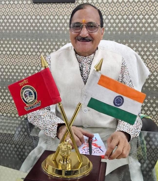 मुरादाबाद नगर निगम में महापौर विनोदअग्रवाल। मुरादाबाद नगर निगम में महापौर विनोदअग्रवाल।