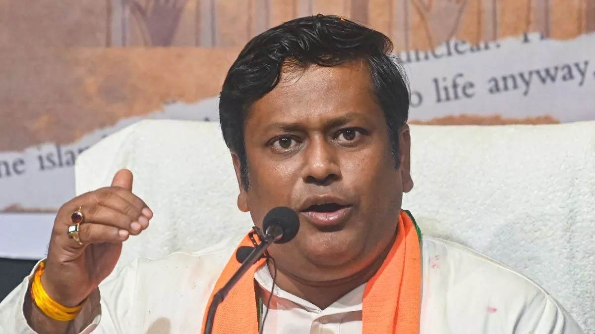 सुकांत मजूमदार ने बैद्यवटी में जबरन वसूली के लिए बंगाल सरकार को घेरा सुकांत मजूमदार ने बैद्यवटी में जबरन वसूली के लिए बंगाल सरकार को घेरा
