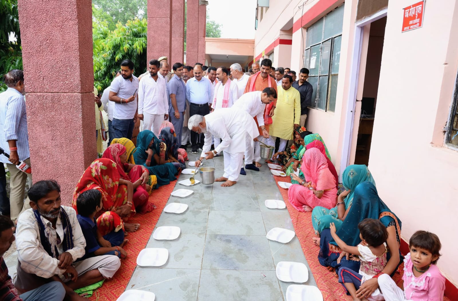 कालपी में जलशक्ति मंत्री स्वतंत्र देव सिंह कालपी में जलशक्ति मंत्री स्वतंत्र देव सिंह
