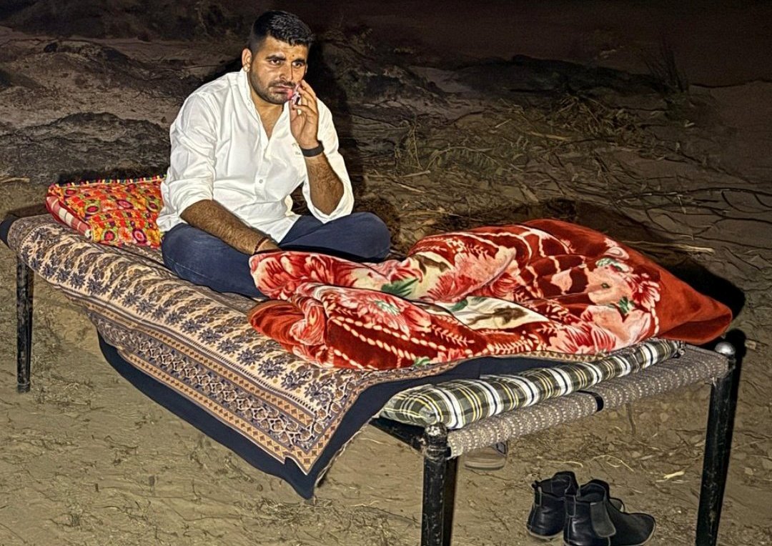 घटना स्थल पर विधायक रविन्द्रसिंह भाटी। घटना स्थल पर विधायक रविन्द्रसिंह भाटी।