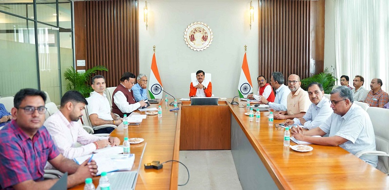 मुख्यमंत्री डॉ. मोहन यादव ने की नवीन एवं नवकरणीय ऊर्जा विभाग की समीक्षा मुख्यमंत्री डॉ. मोहन यादव ने की नवीन एवं नवकरणीय ऊर्जा विभाग की समीक्षा