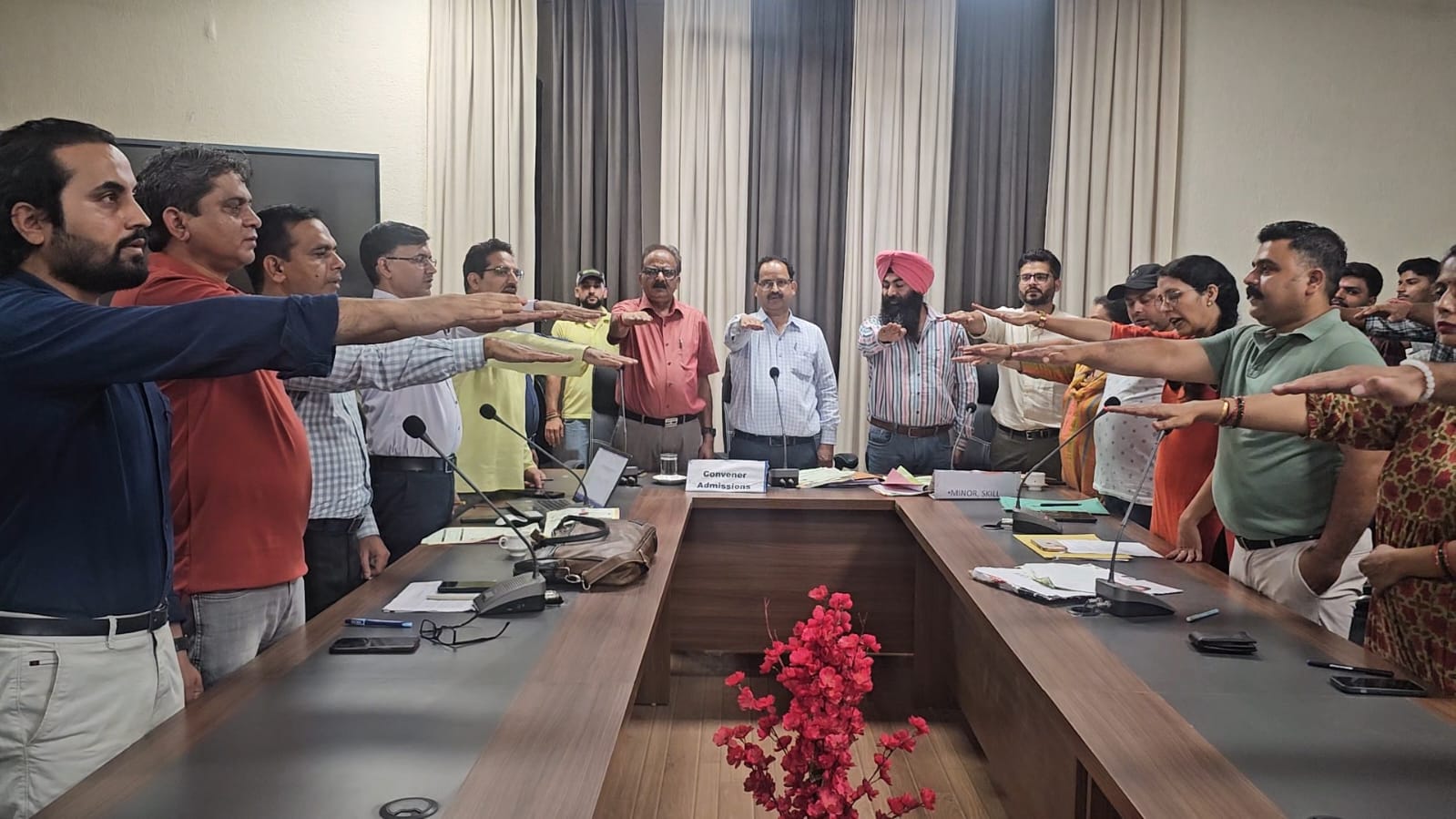 जीजीएम साइंस कॉलेज जम्मू में एंटी-रैगिंग शपथ ग्रहण समारोह का आयोजन