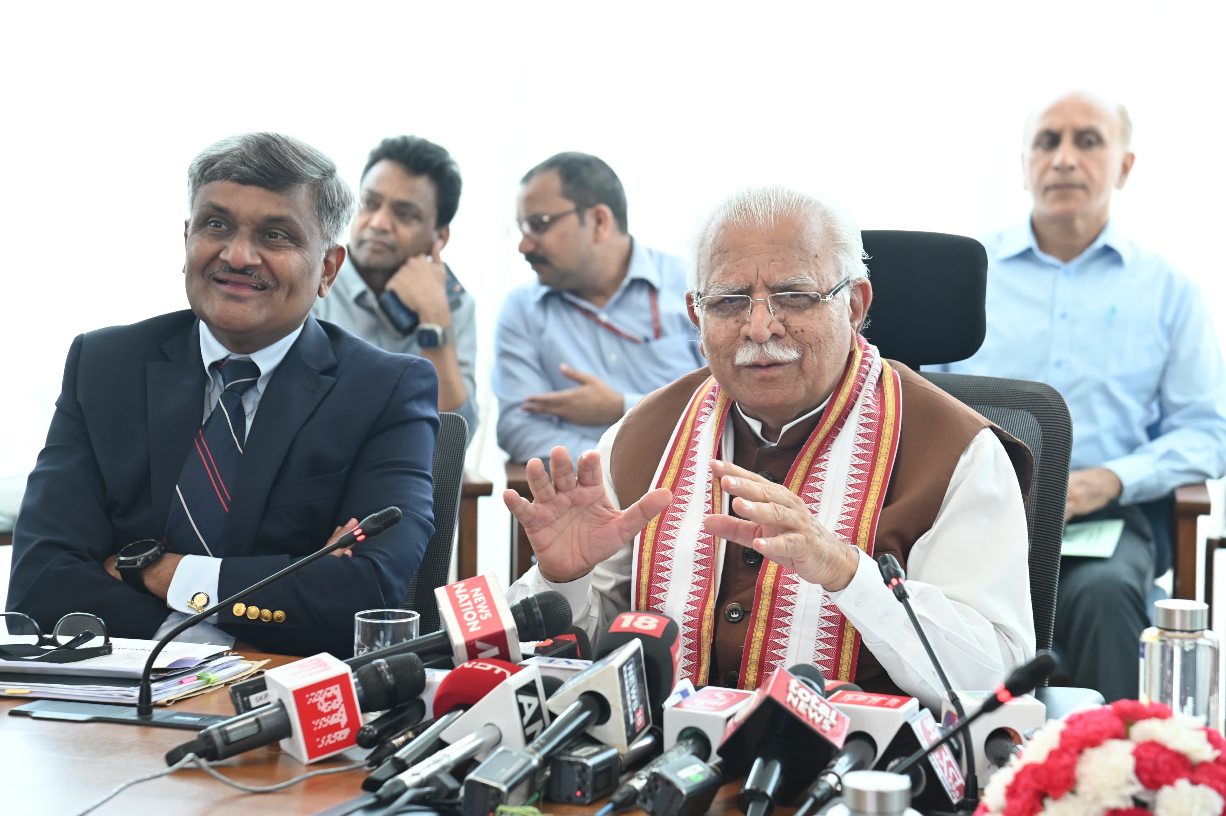 केंद्रीय मंत्री मनोहर लाल