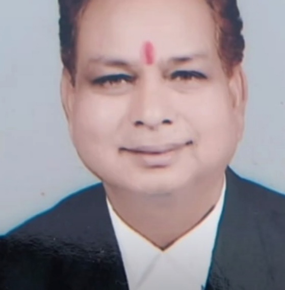 मृतक का फाइल फोटो मृतक का फाइल फोटो