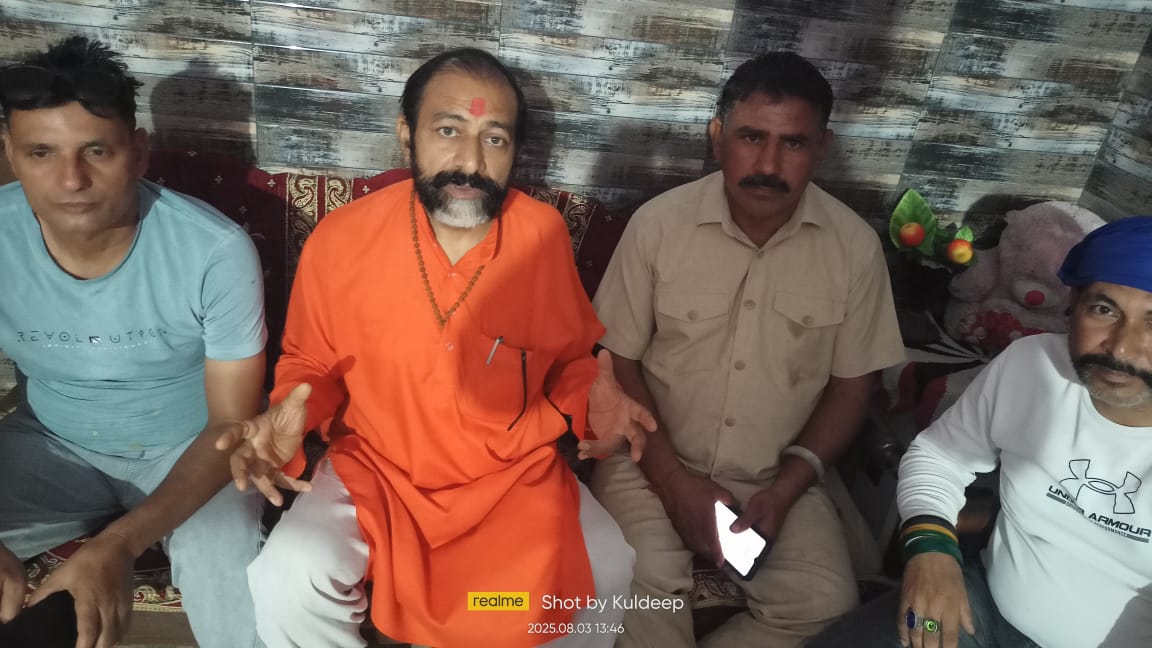 त्योहारों में मिलावटी मिठाइयों की बिक्री पर जताई चिंता, सख्त कार्रवाई की मांग
