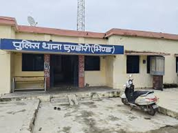 भिंड : घर में सो रहे युवक की गोली मारकर हत्या भिंड : घर में सो रहे युवक की गोली मारकर हत्या