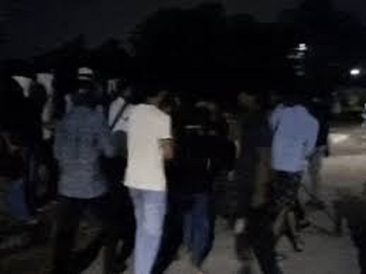 आरजीपीवी कैंपस में देर रात दो छात्रावास के छात्रों के बीच मारपीट आरजीपीवी कैंपस में देर रात दो छात्रावास के छात्रों के बीच मारपीट