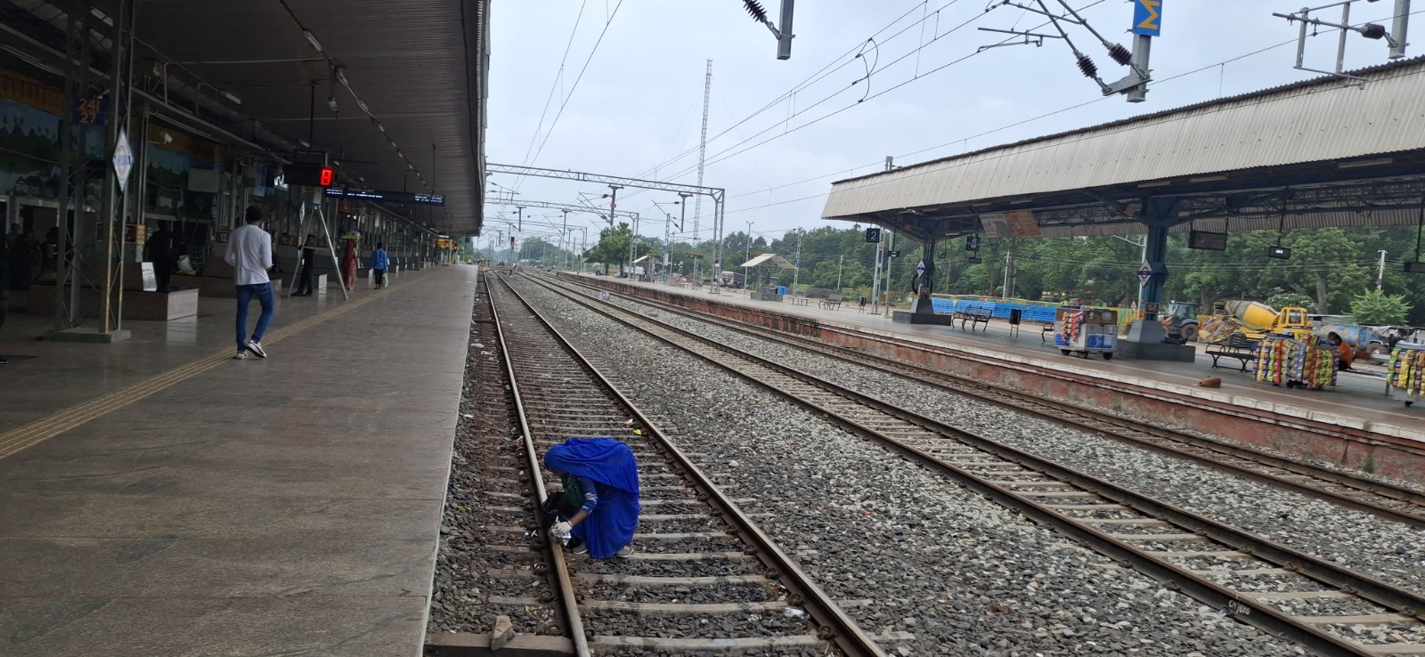 रतलाम : स्वच्छ रेल के सपनों को साकार करता रतलाम मंडल रतलाम : स्वच्छ रेल के सपनों को साकार करता रतलाम मंडल