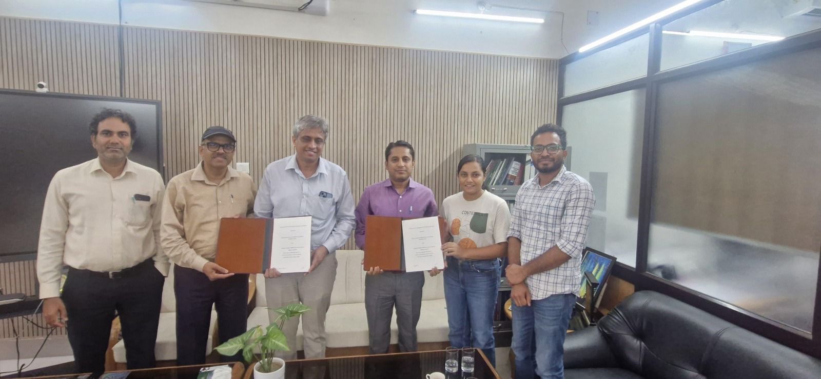 आईआईटी रुड़की में समझौता ज्ञापन पर हस्ताक्षर आईआईटी रुड़की में समझौता ज्ञापन पर हस्ताक्षर