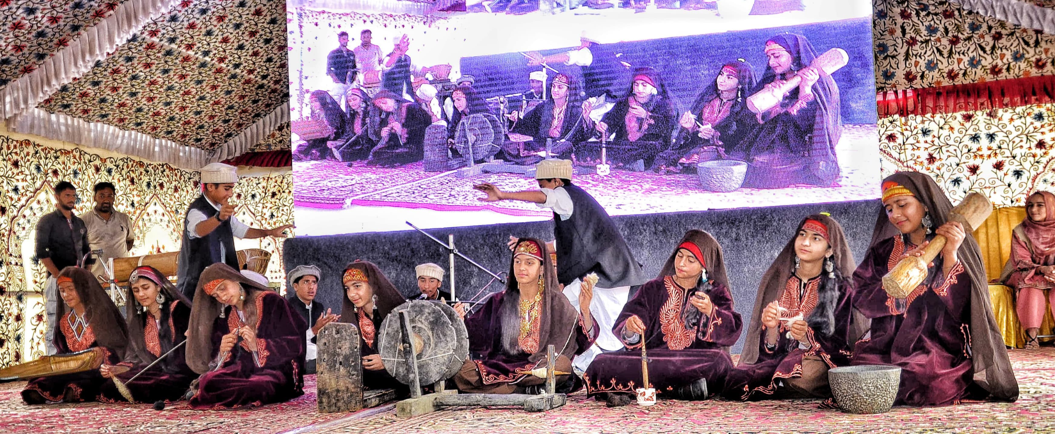 उपराज्यपाल ने गुरेज में राष्ट्रीय जनजातीय महोत्सव का किया उद्घाटन, भगवान बिरसा मुंडा को दी श्रद्धांजलि उपराज्यपाल ने गुरेज में राष्ट्रीय जनजातीय महोत्सव का किया उद्घाटन, भगवान बिरसा मुंडा को दी श्रद्धांजलि