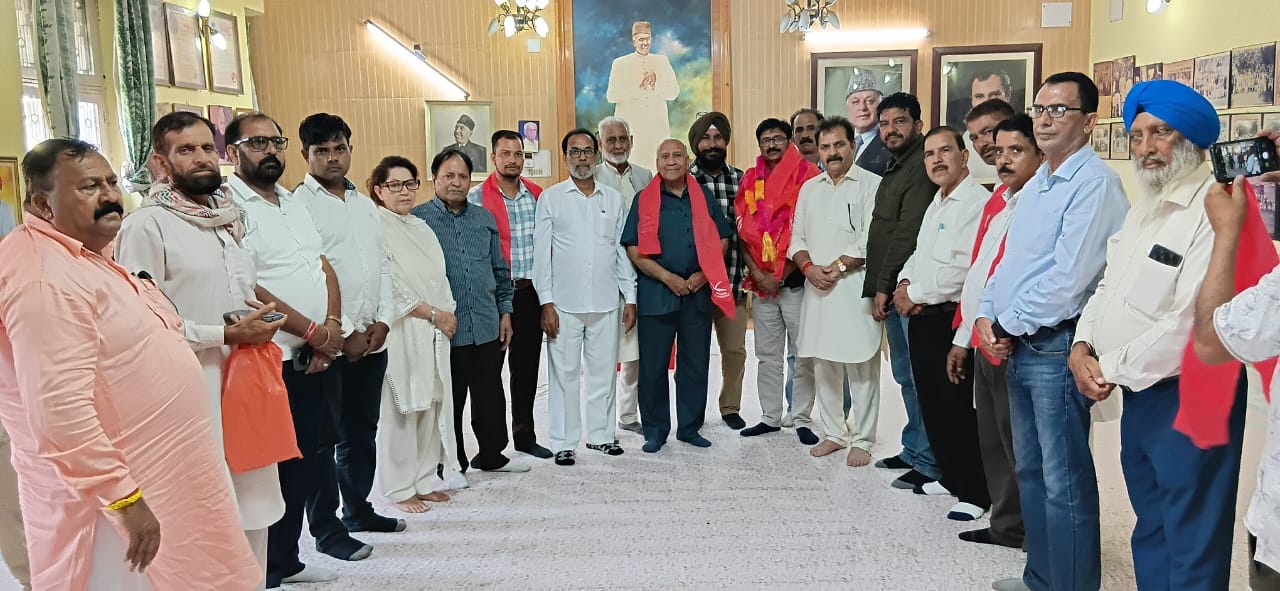 नेकां के प्रांतीय अध्यक्ष रतन लाल गुप्ता ने राज्य का दर्जा बहाल करने की मांग दोहराई नेकां के प्रांतीय अध्यक्ष रतन लाल गुप्ता ने राज्य का दर्जा बहाल करने की मांग दोहराई