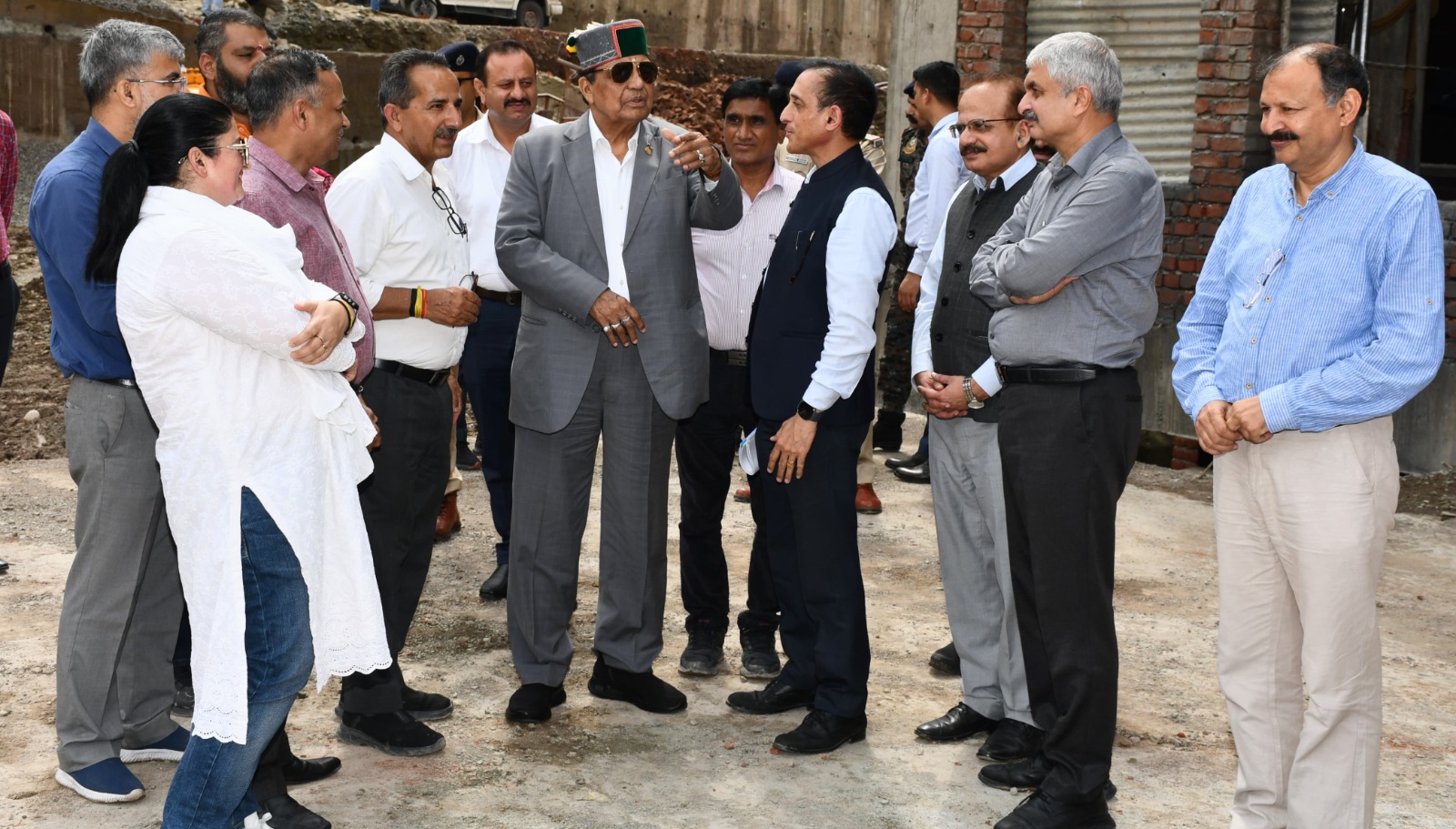 स्वास्थ्य मंत्री
