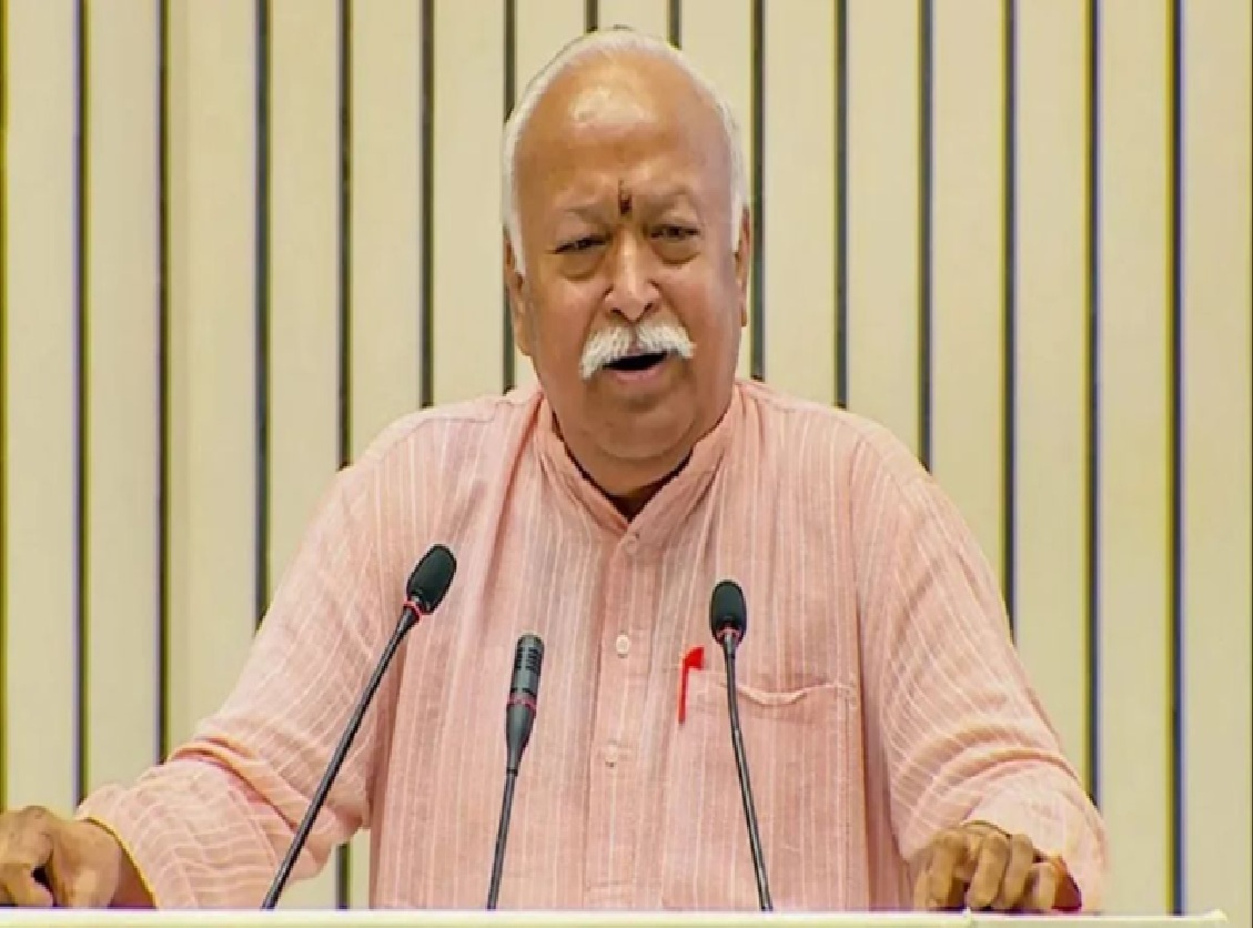 डॉ मोहन राव भागवत, रास्‍वसंघ सर संघ चालक (फाइल फोटो)