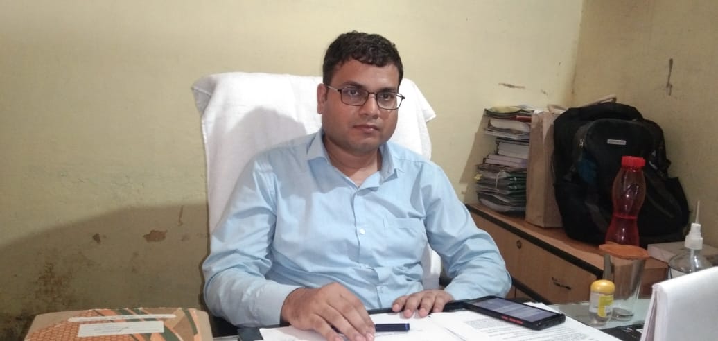 जिला दिव्यांगजन अधिकारी विनय उत्तम की फ़ाइल फोटो