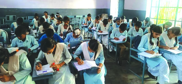 प्रतियोगिता के दौरान प्रतियोगिता के दौरान