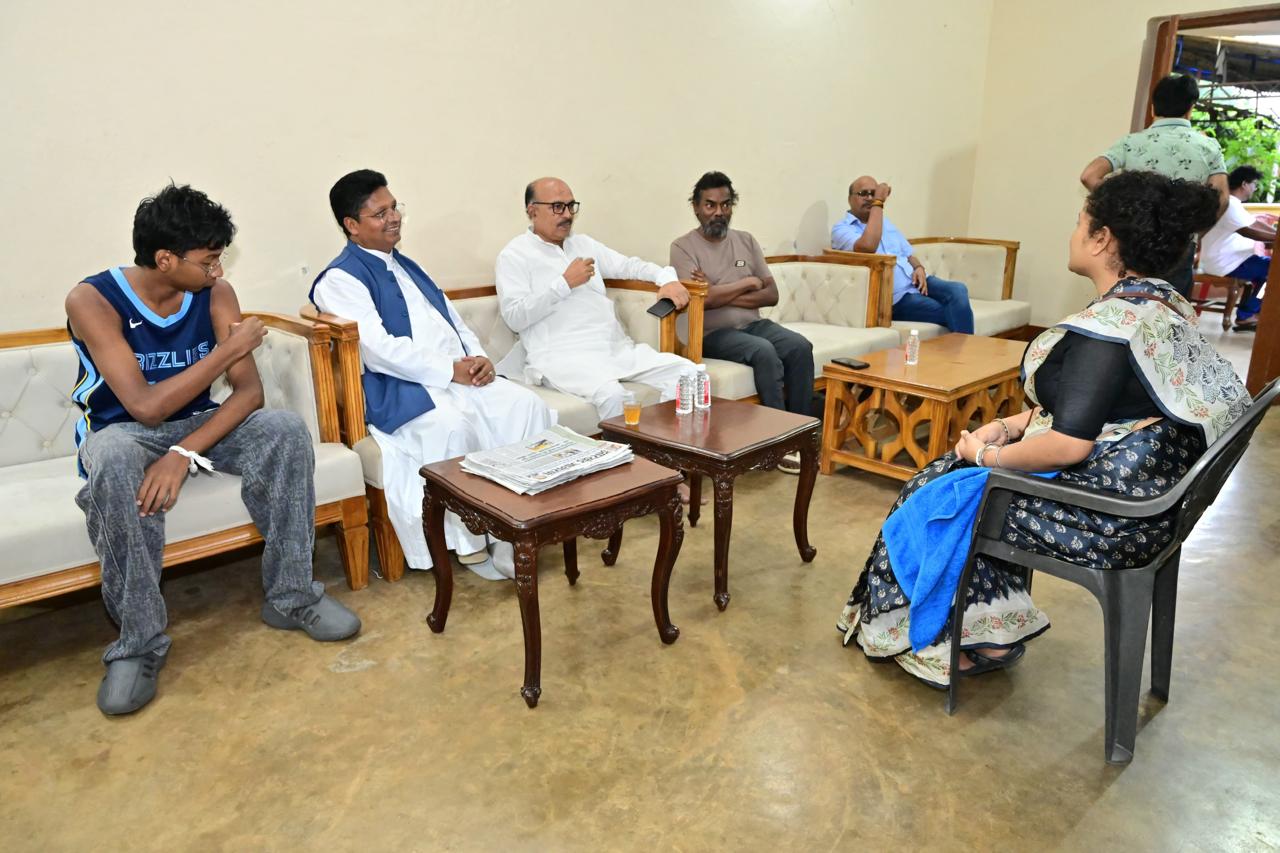 विधानसभा की तस्वीर विधानसभा की तस्वीर