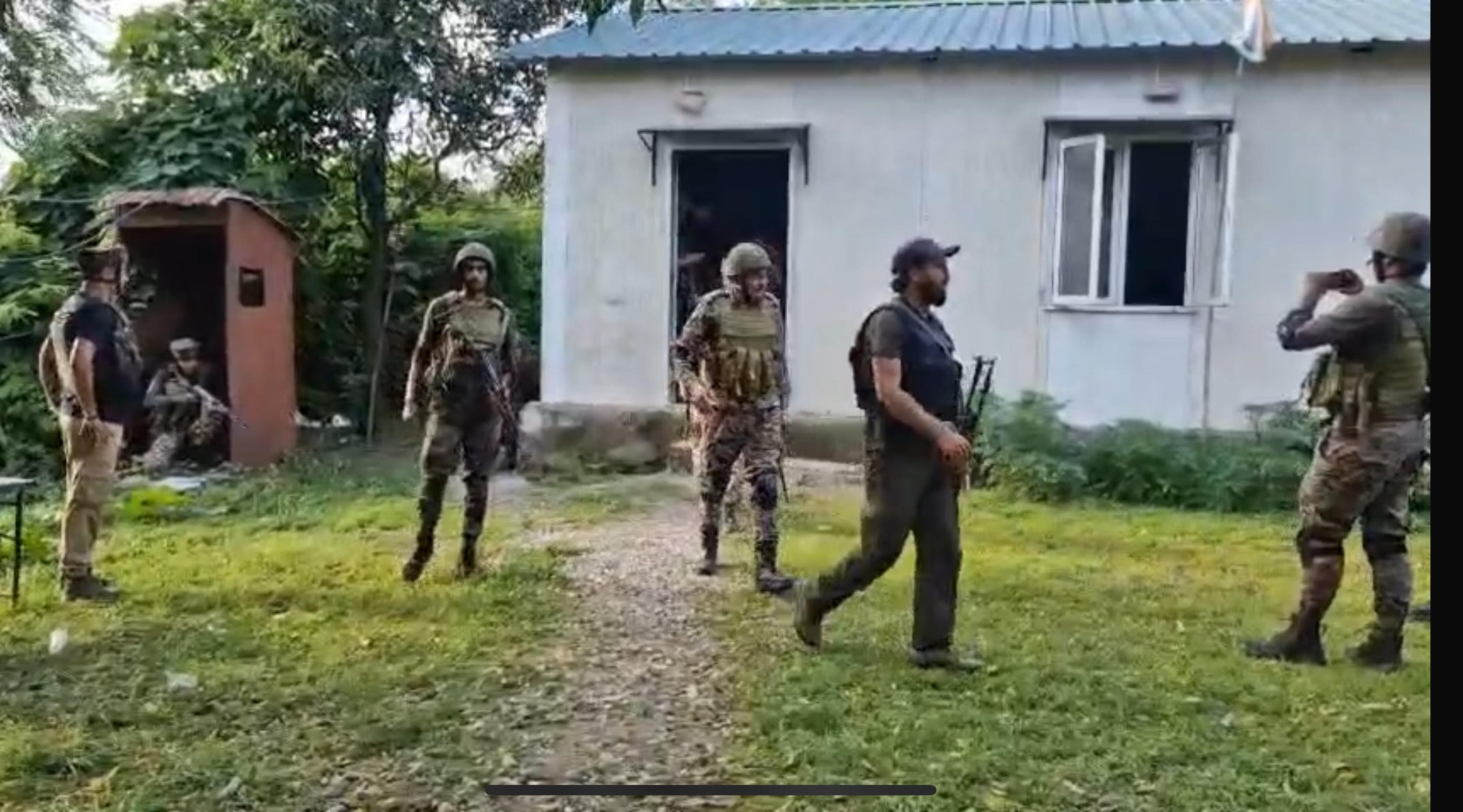J&K Police and security forces conduct joint mock drill ahead of Independence Day