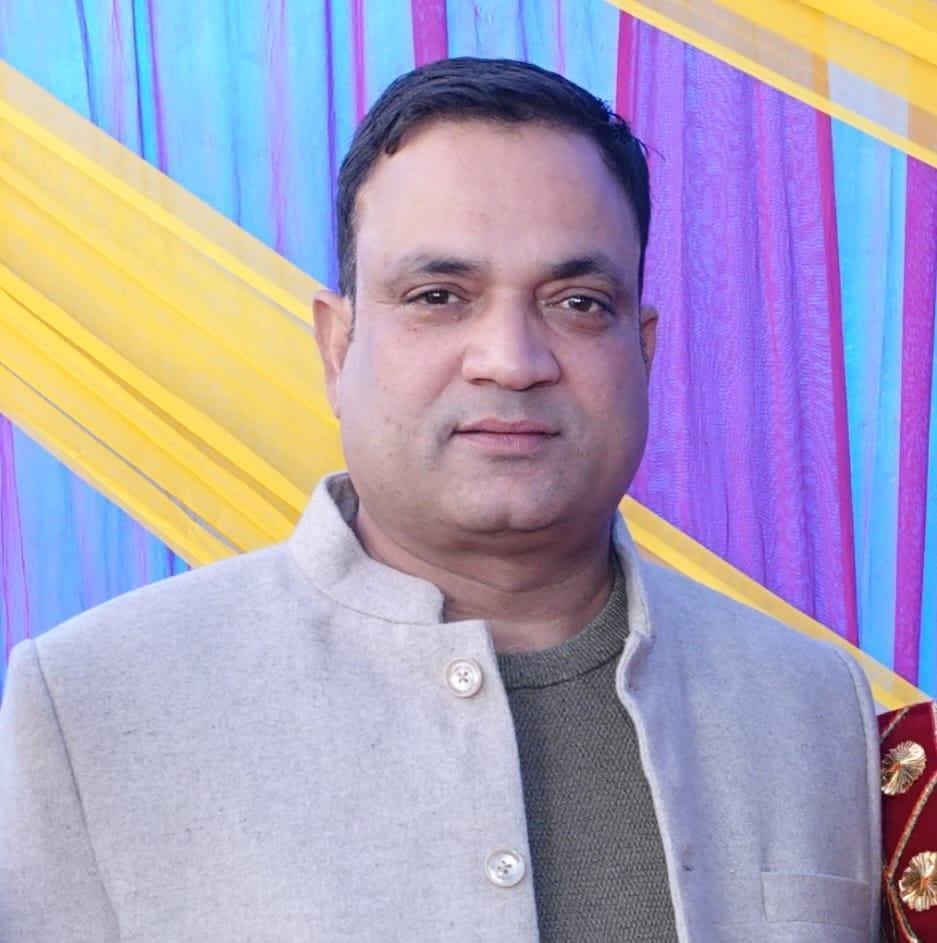 नरेश ठाकुर