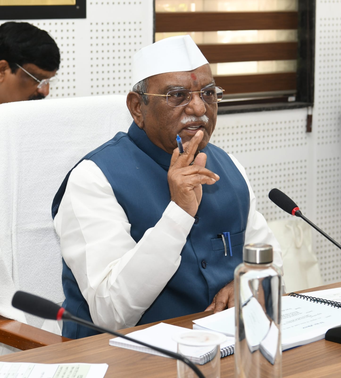 राज्यपाल ने दी रक्षाबंधन,संस्कृत दिवस और विश्व आदिवासी दिवस पर  शुभकामनाएं