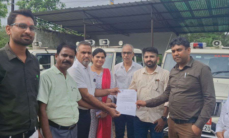 दमोह-तसीलदार,नायब तहसीलदार कार्य विरक्त,न्यायिक,गैर न्यायिक व्यवस्था का विरोध