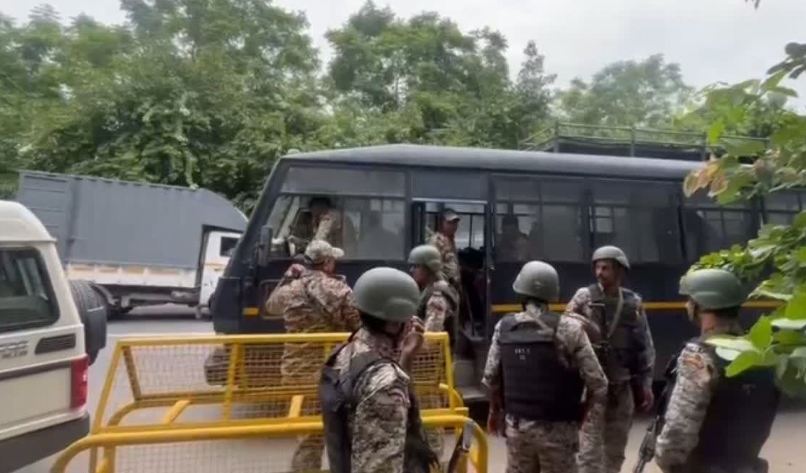 मुख्यमंत्री निवास को बम से उड़ाने की मिली धमकी: पुलिस कंट्रोल रूम पर धमकी मिलने की सूचना सुरक्षा एजेंसियां हाई अलर्ट