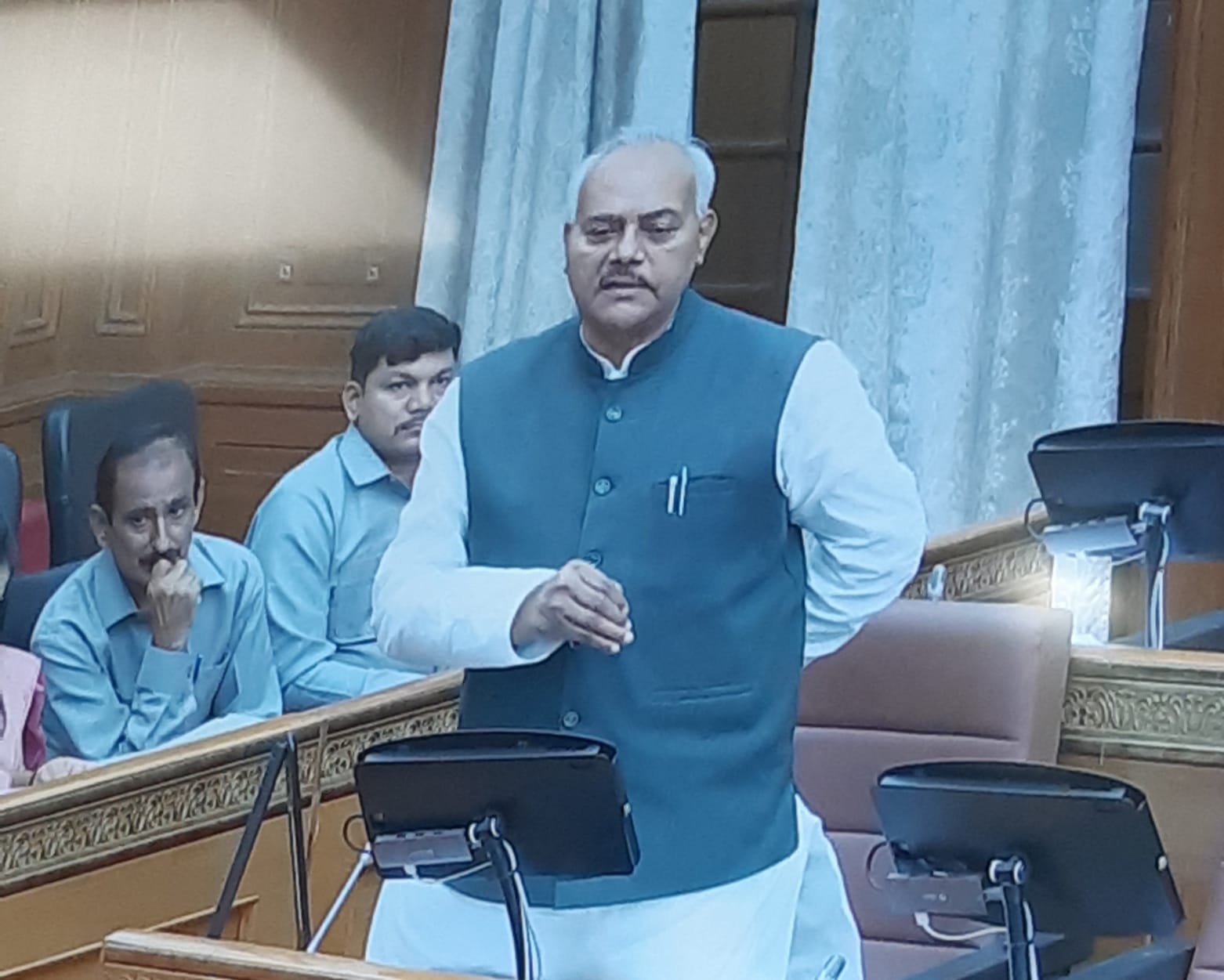 नेता विरोधी दल लाल बिहारी यादव