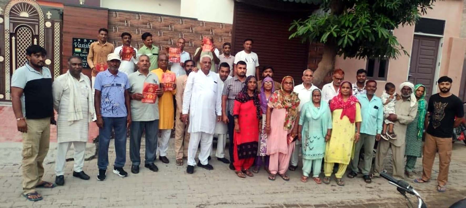 पांचाल छात्रावास की बैठक में उपस्थित सदस्य। पांचाल छात्रावास की बैठक में उपस्थित सदस्य।