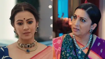 बरखा बिष्ट, स्मृति ईरानी - फाइल फोटो