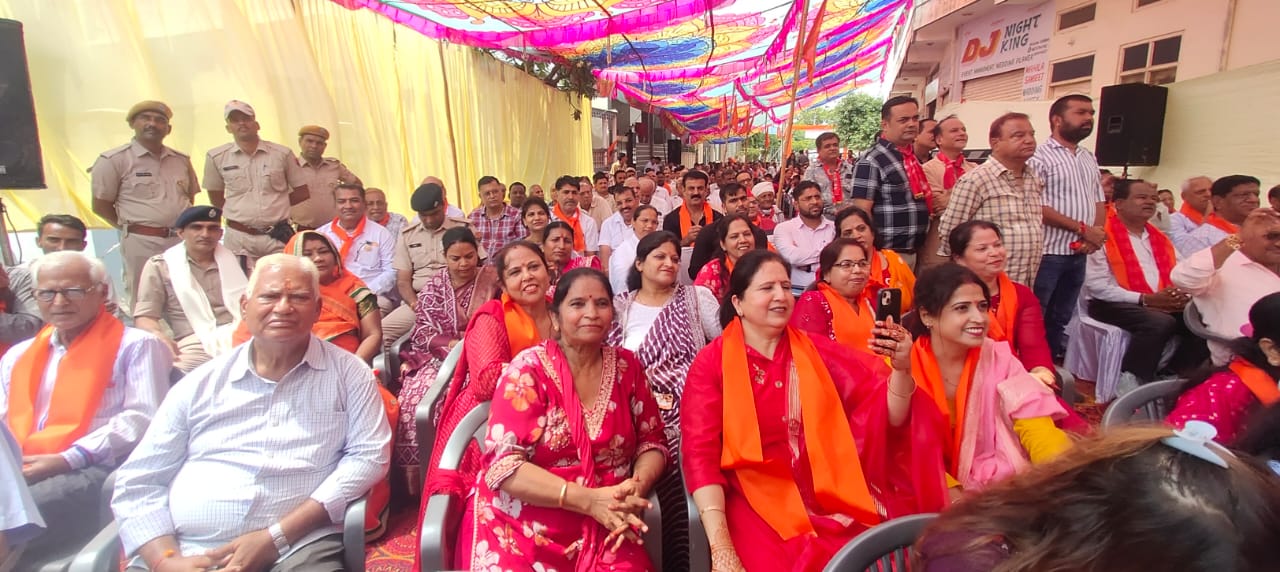 शाहपुरा में दिखा देशभक्ति का महापर्व, अमर शहीद हेमू कालानी स्मारक व प्रतिमा का लोकार्पण, तिरंगे के रंग में डूबा नगर